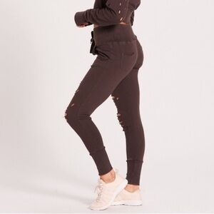 NWT Niyama Sol | Destroyed Jogger Expresso Pants Womens size XS